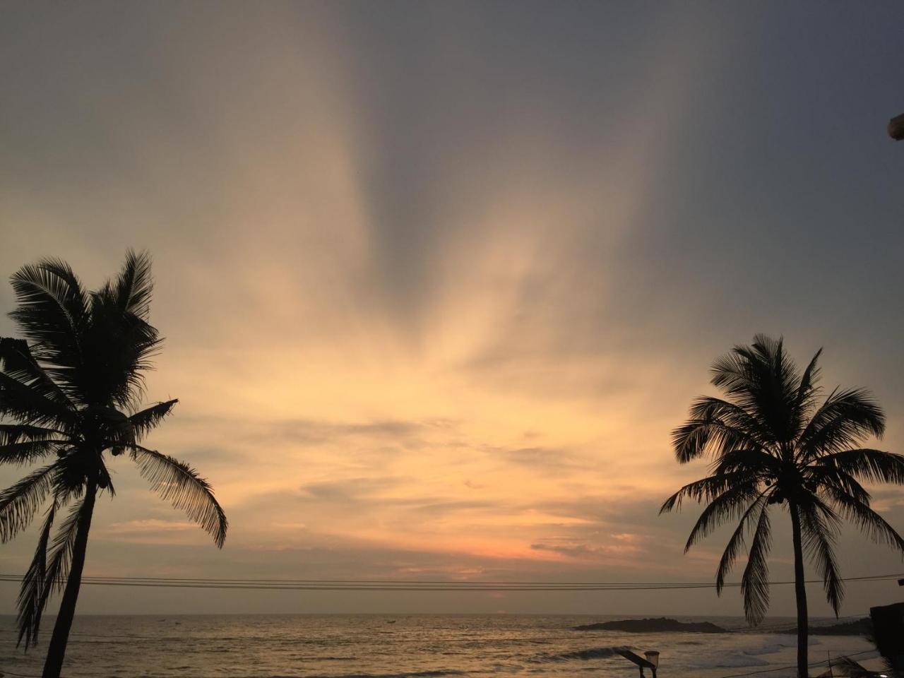 The Ocean Park Beach Resort Kovalam Zewnętrze zdjęcie